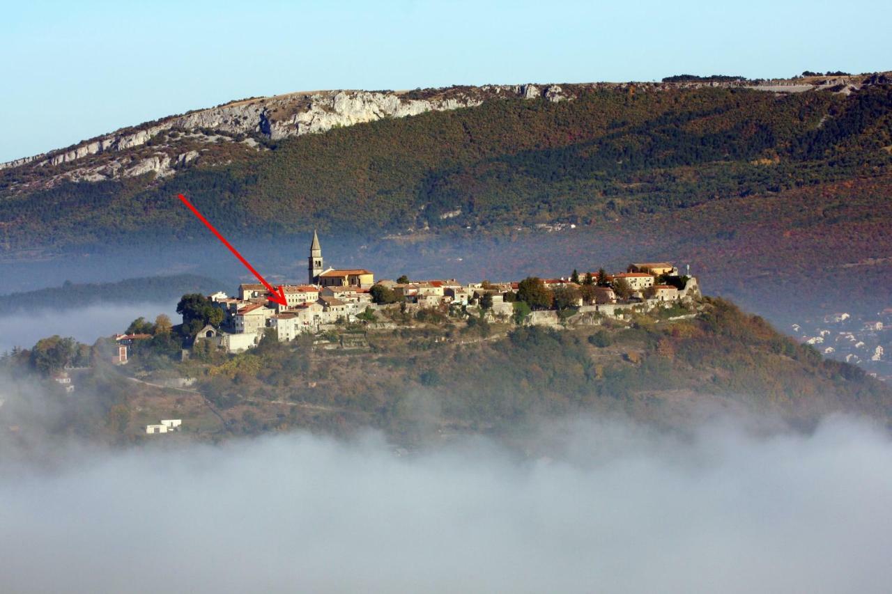 Studio Apartman Galerija Buzet Εξωτερικό φωτογραφία
