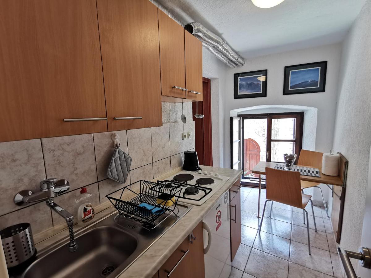 Studio Apartman Galerija Buzet Εξωτερικό φωτογραφία