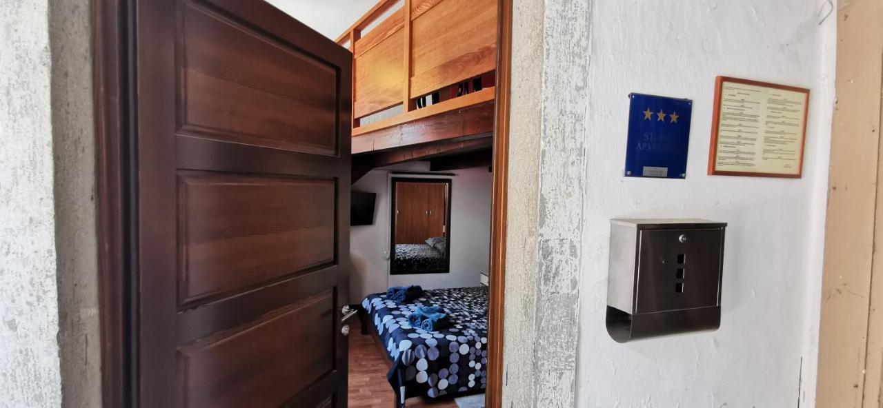 Studio Apartman Galerija Buzet Εξωτερικό φωτογραφία